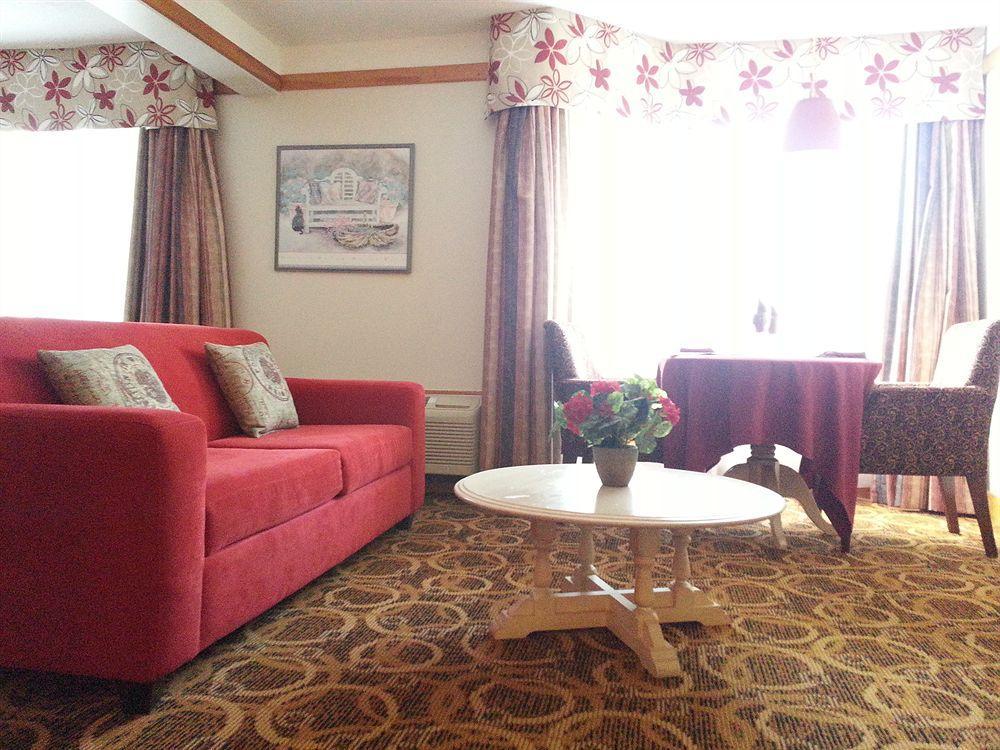 Granite Town Hotel Saint George Zewnętrze zdjęcie