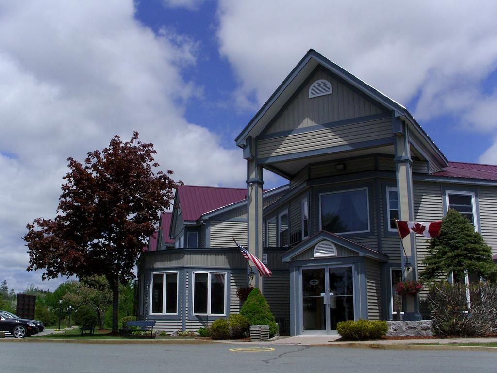 Granite Town Hotel Saint George Zewnętrze zdjęcie